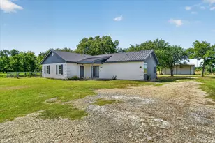 1301 County Rd 705, Joshua, TX 76058 - Photo 37