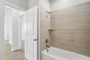 9301 Rolling Mdw Wy, Denton, TX 76207 - Photo 21