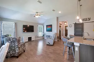 116 Ken's Ct, Pilot Point, TX 76258 - Photo 7