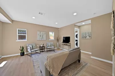 12135 Oberlin Drive, Dallas, TX 75243 - Photo 11