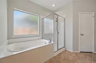 7464 Maroon Dr, Fort Worth, TX 76120 - Photo 9