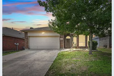 7464 Maroon Drive, Fort Worth, TX 76120 - Photo 17