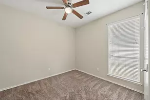 7464 Maroon Dr, Fort Worth, TX 76120 - Photo 13