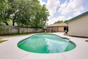 2518 Hightrail Dr, Carrollton, TX 75006 - Photo 17