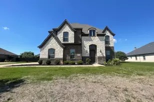 321 Equestrian Dr, Waxahachie, TX 75165 - Photo 1