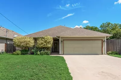 5420 Meandering Road, River Oaks, TX 76114 - Photo 3