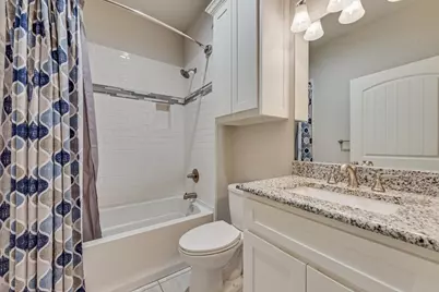 5420 Meandering Road, River Oaks, TX 76114 - Photo 19