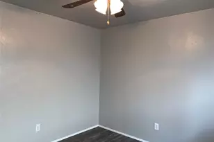 5260 Pruitt Dr, The Colony, TX 75056 - Photo 5
