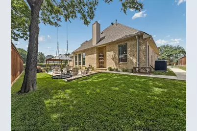 1400 Eleanor Rigby Lane, Mansfield, TX 76063 - Photo 3