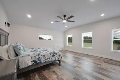 11167 Plainview Road, Krum, TX 76249 - Photo 25