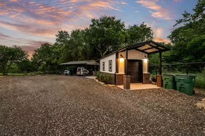11167 Plainview Road, Krum, TX 76249 - Photo 37