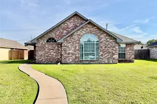 1302 Old Knoll Dr, Wylie, TX 75098 - Photo 1