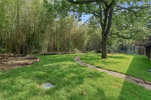 2002 Emerson Ln, Denton, TX 76209 - Photo 31