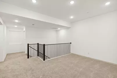 7043 Granbury Lane, Grand Prairie, TX 75054 - Photo 17