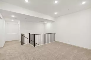 7043 Granbury Ln, Grand Prairie, TX 75054 - Photo 17
