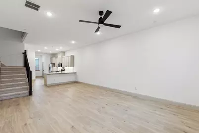 7043 Granbury Lane, Grand Prairie, TX 75054 - Photo 5