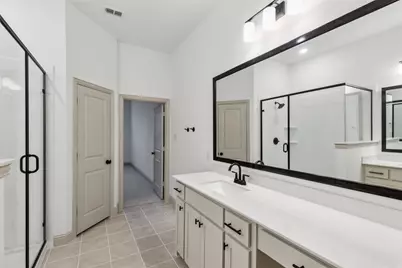 7043 Granbury Lane, Grand Prairie, TX 75054 - Photo 15
