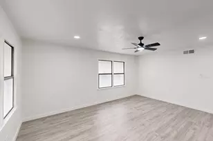4109 Fortune Ln, Dallas, TX 75216 - Photo 15