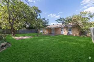 4924 Melinda Dr, Forest Hill, TX 76119 - Photo 15