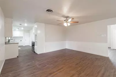 4924 Melinda Drive, Forest Hill, TX 76119 - Photo 9
