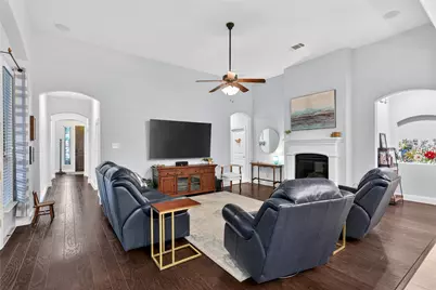 10909 Smithville Place, McKinney, TX 75071 - Photo 9