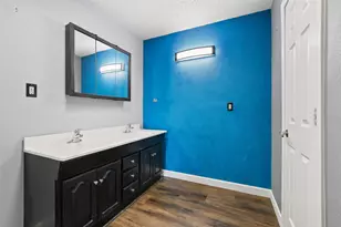 204 E Avenue D, Garland, TX 75040 - Photo 19
