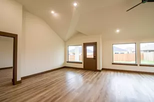 13569 Bonanza Cir, Cresson, TX 76035 - Photo 9