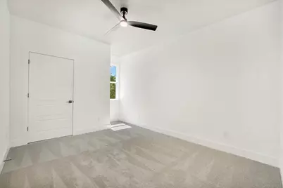 4502 Leland Avenue, Dallas, TX 75215 - Photo 17