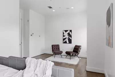 1815 Browder Street #E, Dallas, TX 75215 - Photo 23
