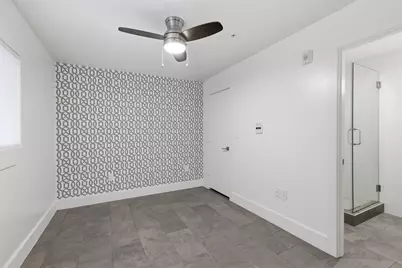 1815 Browder Street #E, Dallas, TX 75215 - Photo 9