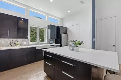 1815 Browder Street #E, Dallas, TX 75215 - Photo 15