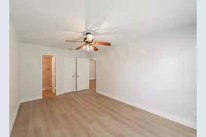 4503 Mexicana Road, Dallas, TX 75212 - Photo 25
