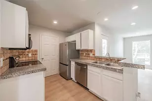 4503 Mexicana Rd, Dallas, TX 75212 - Photo 3