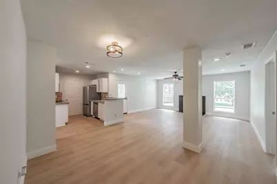 4503 Mexicana Road, Dallas, TX 75212 - Photo 9