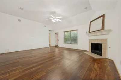 7806 Quiet Waters Drive, Arlington, TX 76016 - Photo 9