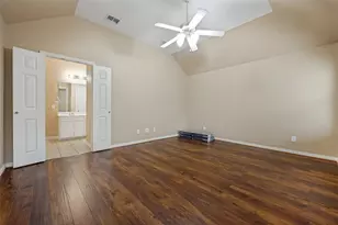 7806 Quiet Waters Dr, Arlington, TX 76016 - Photo 17