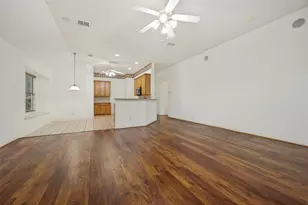 7806 Quiet Waters Dr, Arlington, TX 76016 - Photo 11