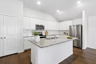 1016 Eastland Ln, Aubrey, TX 76227 - Photo 1