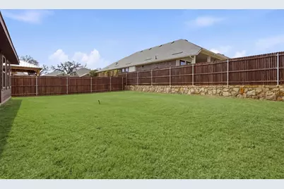 1016 Eastland Lane, Aubrey, TX 76227 - Photo 5