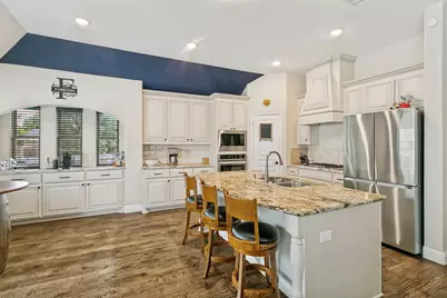1012 Sandy Hill Road, Burleson, TX 76028 - Photo 9