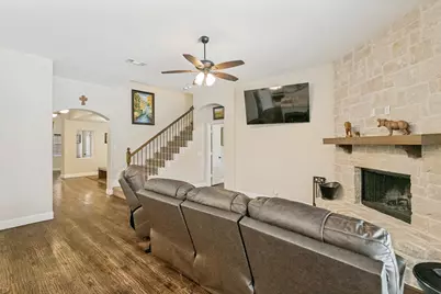1012 Sandy Hill Road, Burleson, TX 76028 - Photo 11