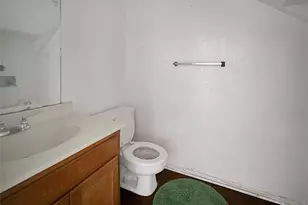 922 Fannin St, Denton, TX 76201 - Photo 5