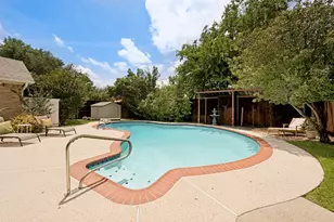 2253 Farrington Ln, Hurst, TX 76054 - Photo 25