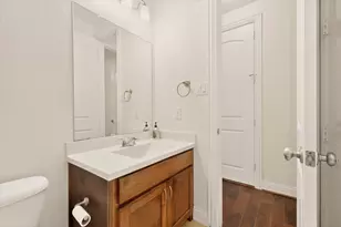 6819 St Francis Ct, Irving, TX 75039 - Photo 13