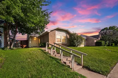 7254 Pineberry Road, Dallas, TX 75249 - Photo 1