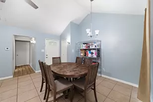7254 Pineberry Rd, Dallas, TX 75249 - Photo 17