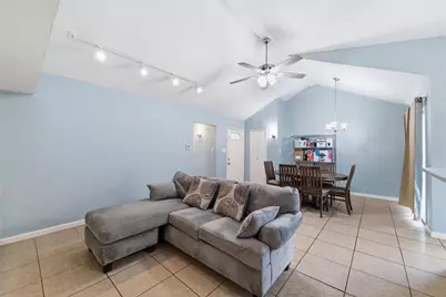 7254 Pineberry Road, Dallas, TX 75249 - Photo 9