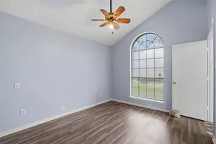 2540 Winter Oak St, Dallas, TX 75227 - Photo 9