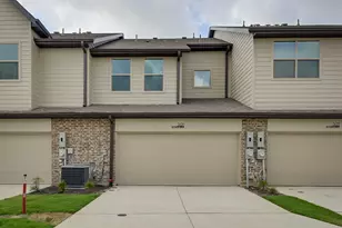 2620 La Cala Dr, Grand Prairie, TX 75054 - Photo 33