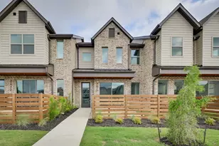 2620 La Cala Dr, Grand Prairie, TX 75054 - Photo 1